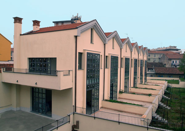 Milano via Meucci AMICO SRL