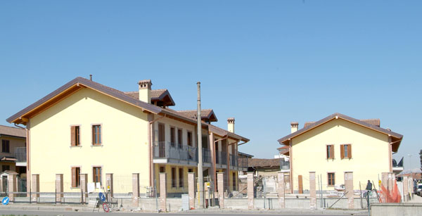 Pioltello AMICO SRL_m