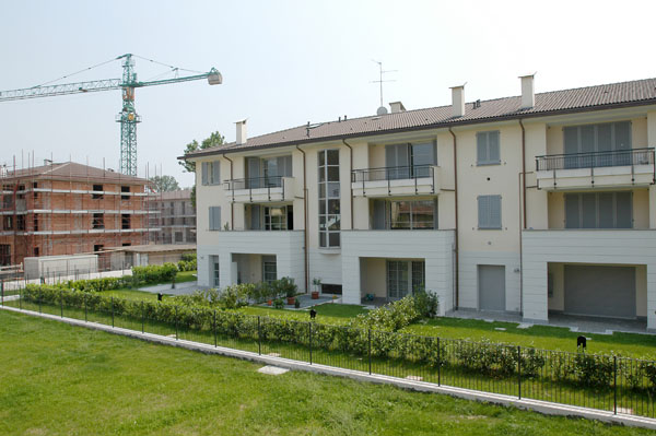 Pioltello AMICO SRL_p