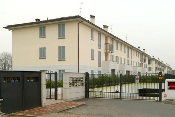 Pioltello AMICO SRL_r